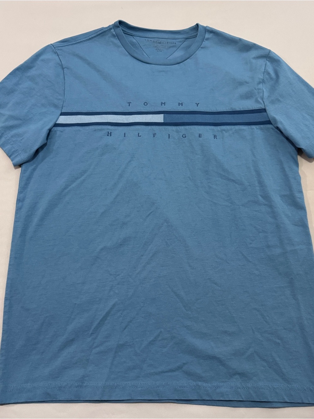 Tommy Hilfiger Tonal Flag Logo T-Shirt